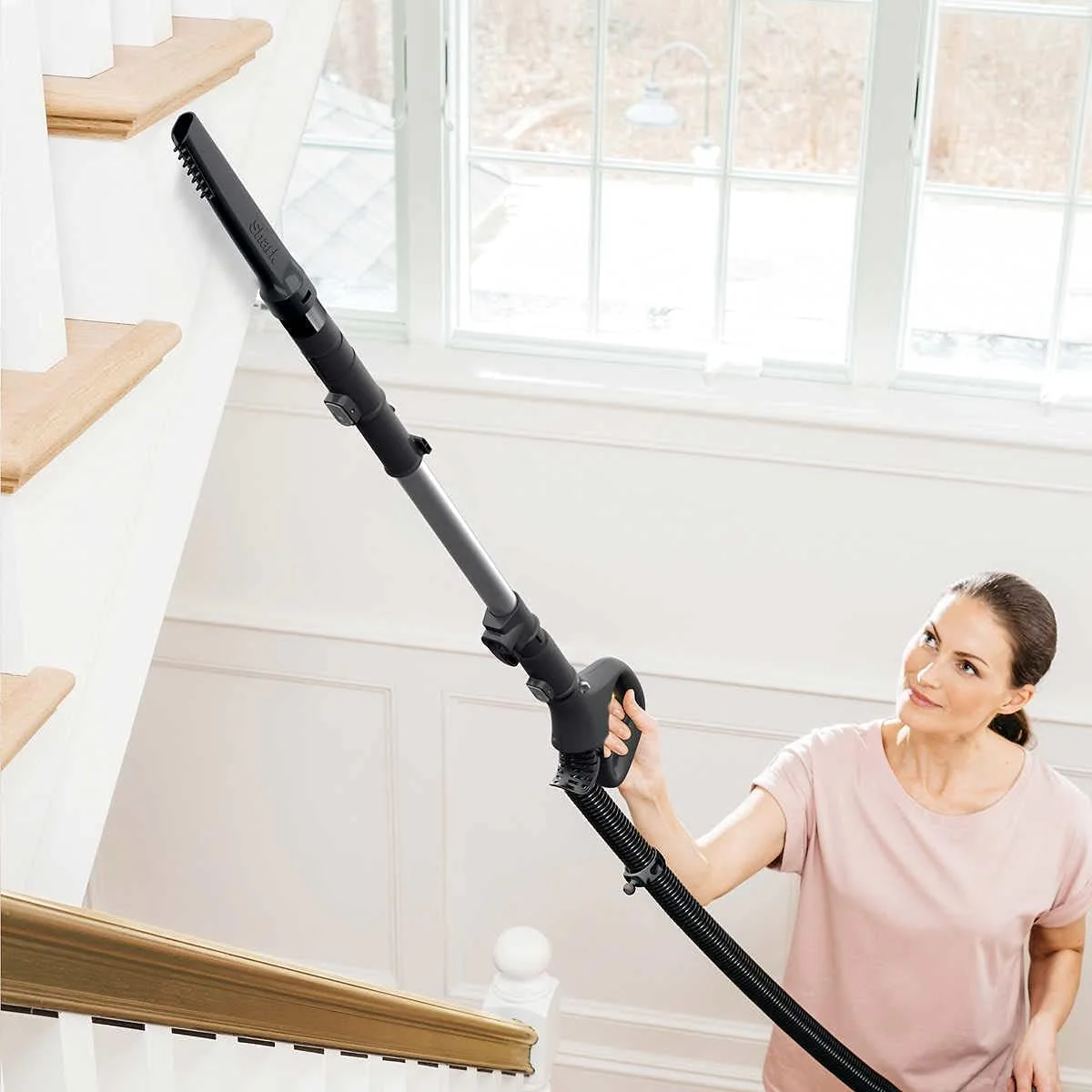 ****CLEARANCE*** Shark UV725 Navigator Lift-Away with Self Cleaning Brushroll Upright Vacuum with HEPA Filter - Image 10