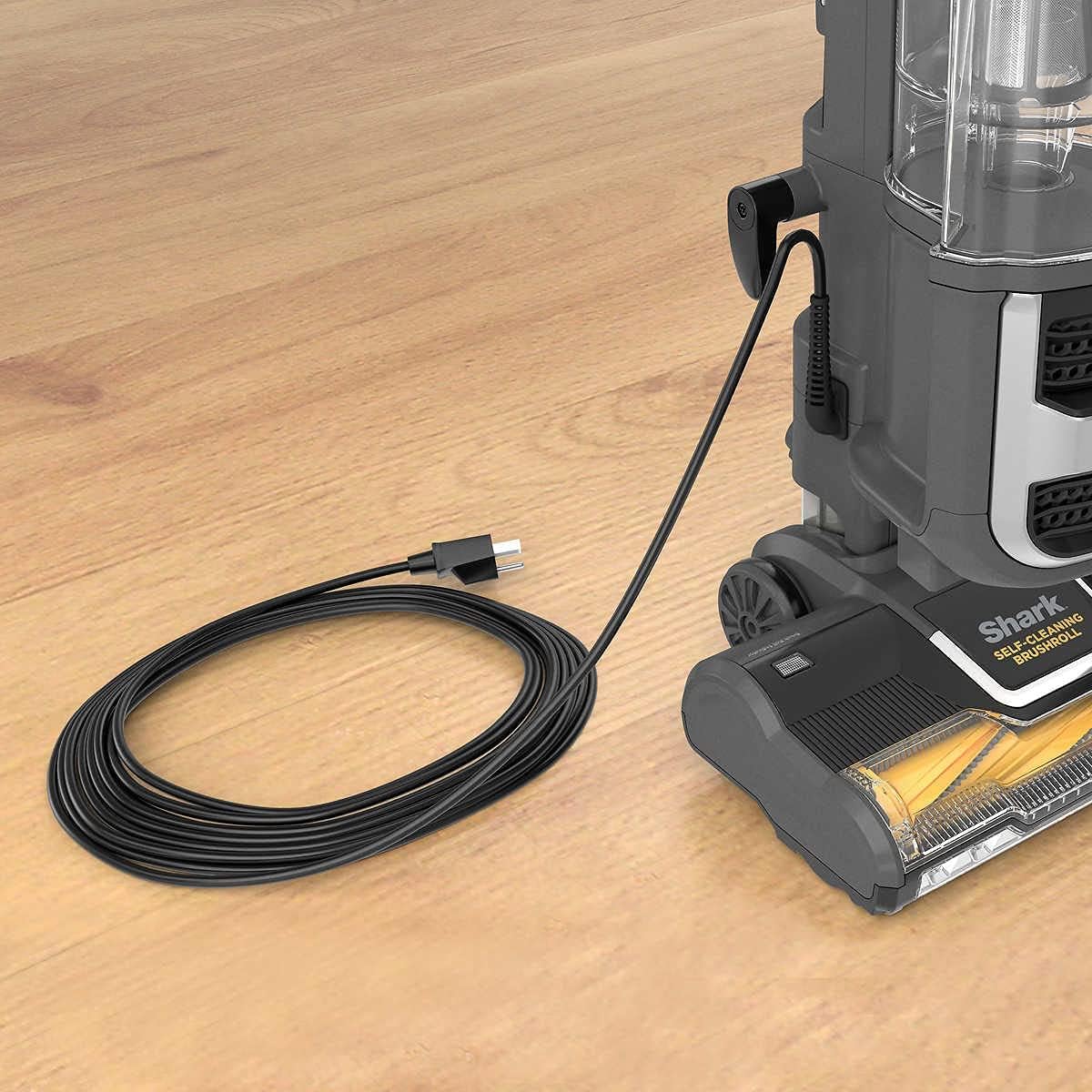 ****CLEARANCE*** Shark UV725 Navigator Lift-Away with Self Cleaning Brushroll Upright Vacuum with HEPA Filter - Image 11