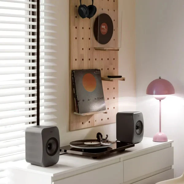 KEF LSX II LT Wireless Speaker 2-pack Graphite Grey - Image 3