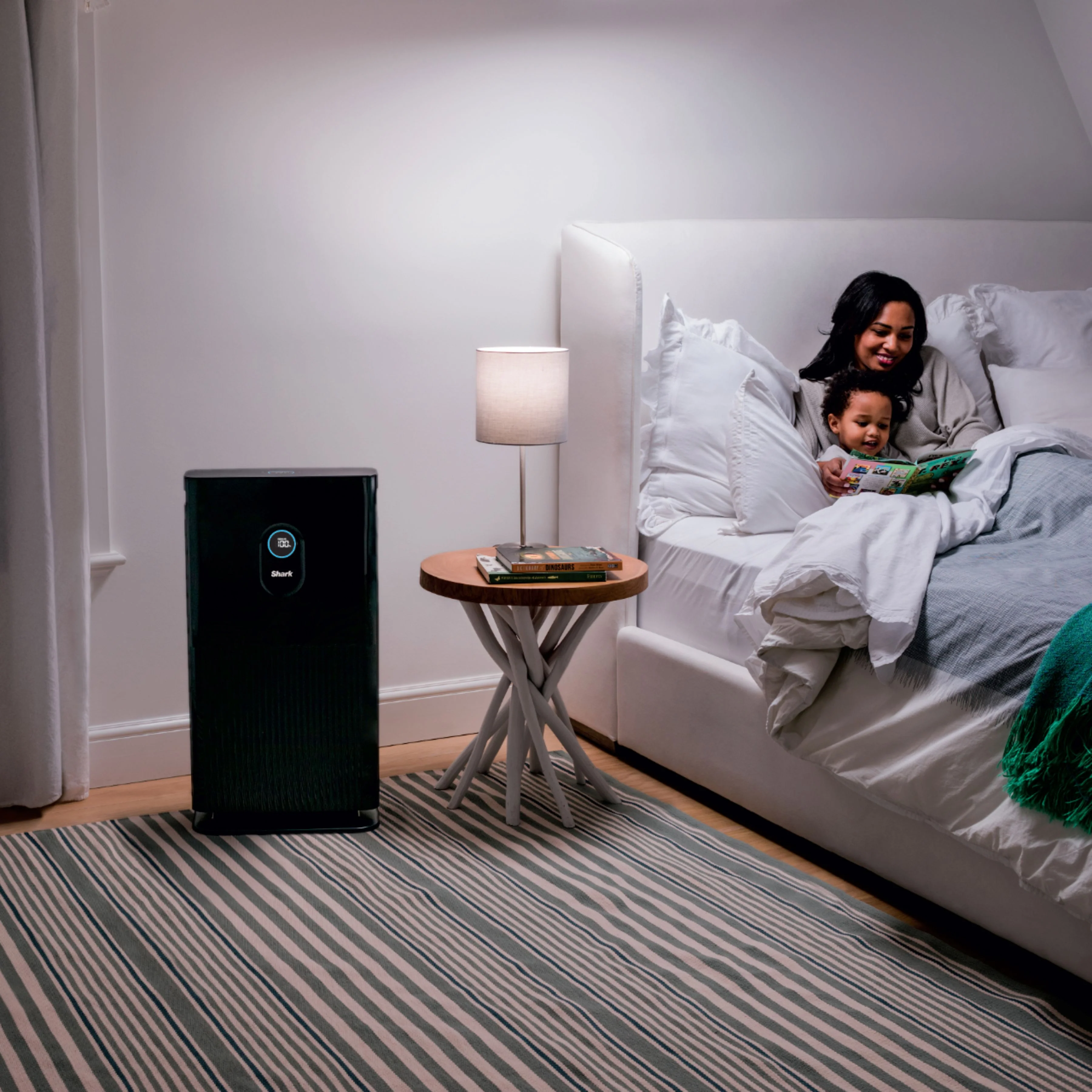 Shark - Air Purifier 6 With Anti-Allergen HEPA Filter Advanced Odor And Fumes Lock, 1,200 sq. ft., Smart Sensing - Charcoal Gray (HE602) - Image 3