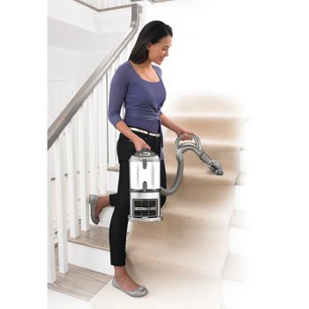 Shark Navigator Lift-Away Deluxe Upright Vacuum Cleaner w/ Extended Reach ( UV440 ) - Image 2