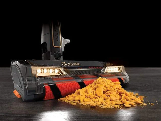 SharkFLEX?? DuoClean?? Corded Ultra-Light Vacuum (HV392) - Image 2
